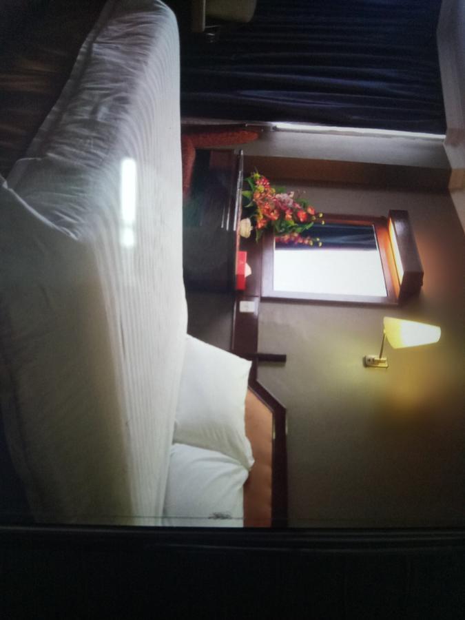 Hotel Grand Crystal Alor Setar Exterior foto